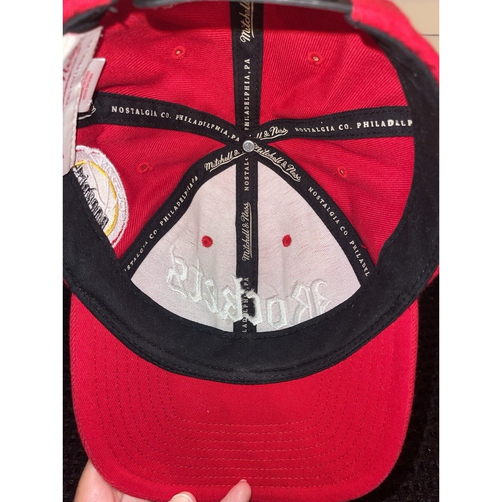Houston Rockets Mitchell And Ness SnapBack Red - Picture 9 of 11